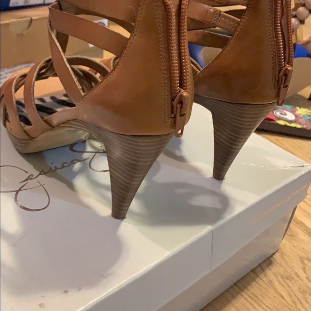 Heels - Picture 2 of 2